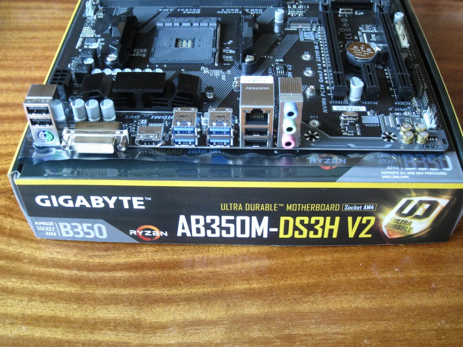 Материнская плата gigabyte b760m gaming x ax