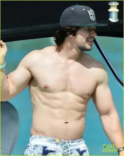 Mark body