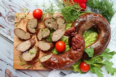 Домашняя колбаса из печени в кишках рецепты