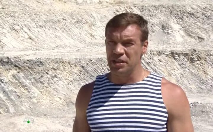 Олег чернов батя морские дьяволы. Олег чернов морские дьяволы. Олег чернов 2020. Морские дьяволы батя актер. Олег чернов актер.