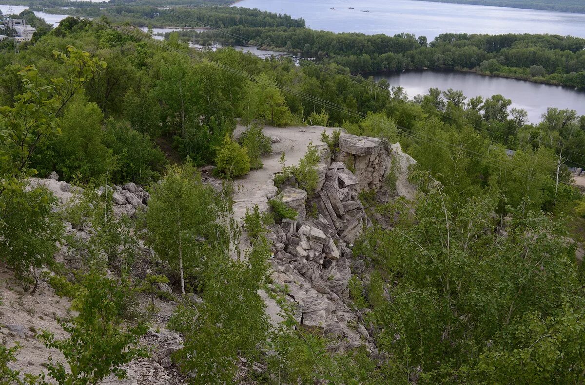 Волжские горы. Гора светелка волжский утес. Гора светелка волжский утес. Горы в волжском. Сокольи горы татарстан.