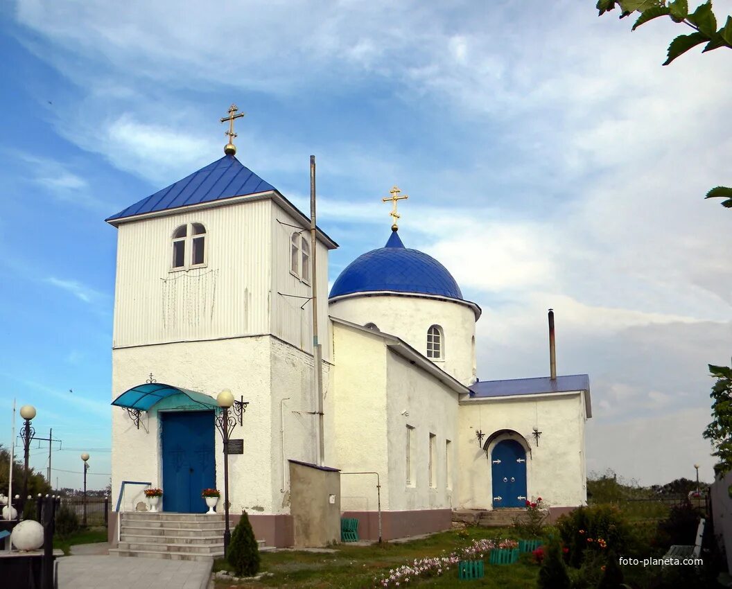 Храм Рождества Пресвятой Богородицы в Ивановке. Село Ивановка Белгородская область Старооскольский район. Храм Рождества Пресвятой Богородицы станица Калужская. Храм села Ивановка.