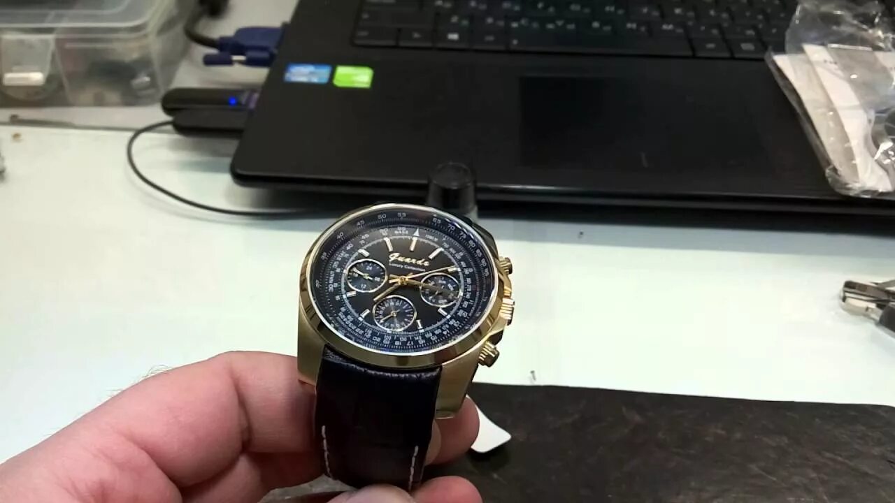 Стрелки на наручных часах. Наручные часы tissot t055. Починить часы. Снять стекло часы наручные. Китайские кварцевые механизмы.