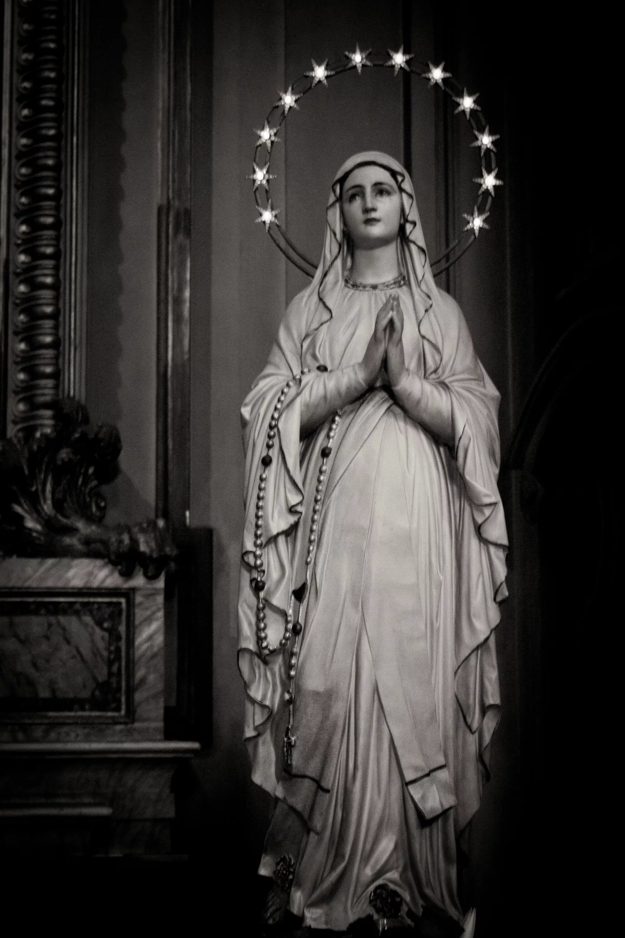 Святая матерь церковь. Католическая статуя Девы Марии. Статуя Девы Марии Эстетика.