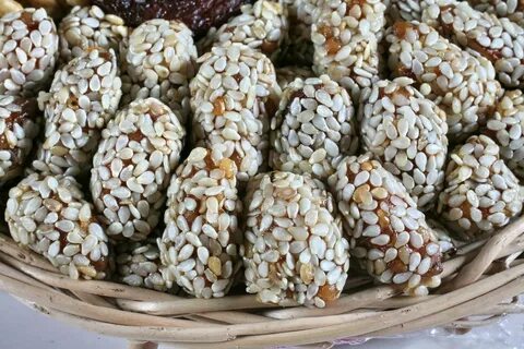 Арахис в кунжуте