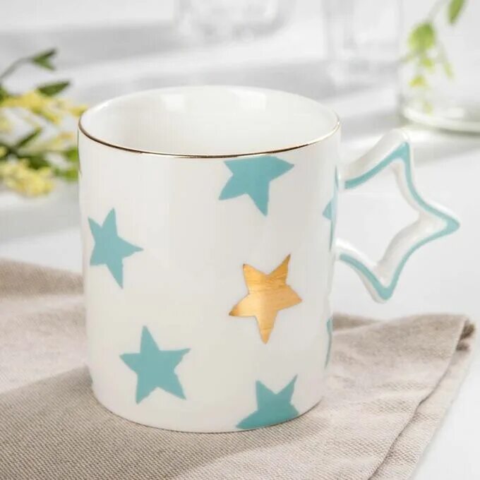 Звёздочки и кружки. Кружки с чебурашкой. Канпол 4/408 кружка. Кружка с изображением чебурашки. Чашка со звездами.