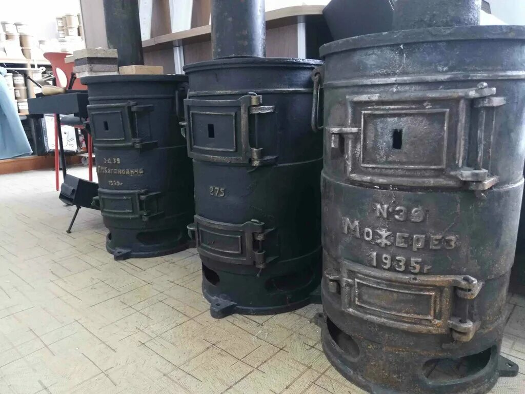 Печка буржуйка армейская чугунная пов-57. Буржуйка нижний новгород. Печка буржуйка чугунная ссср. Печь буржуйка вр праяо 16/1108xz. Печь армейская чугунная пов-57.