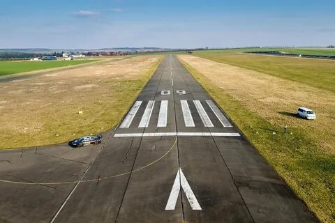 Landing track