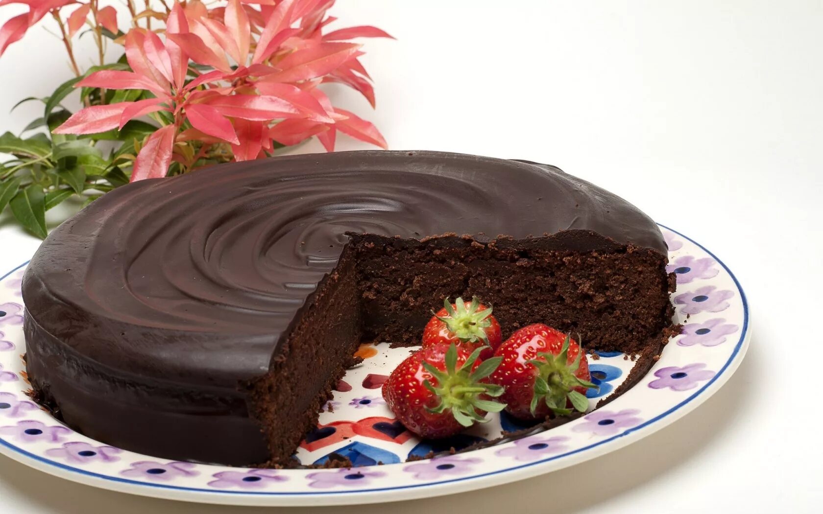 Торт шоко шок. Шоколадный торт. Шоколадный тортик. Тортики с шоколадом. Праздничный шоколадный торт.