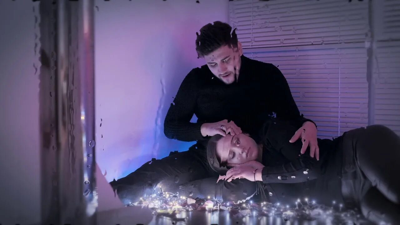 В объятиях засыпай ремикс. Давай напьемся после заката солнца. В объятиях засыпай ремикс. Hyocheon jeong рисунки. В объятиях засыпай ремикс.