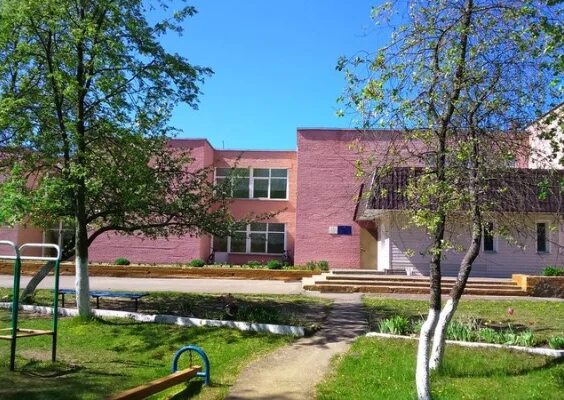 Детский сад парковый котельники. Детский сад 1155 строгино. Школа 1579 каширское шоссе. Ржавки детский сад. Детский сад москва.
