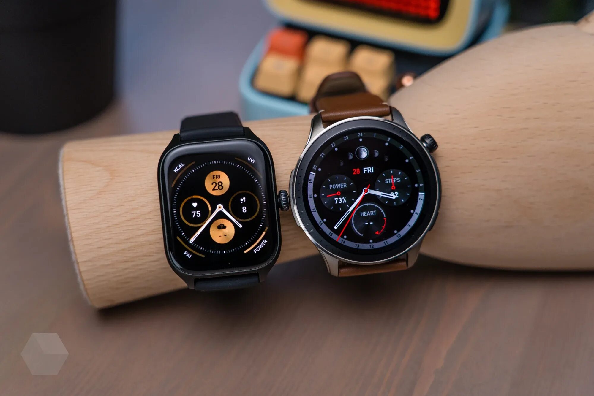 Amazfit GTR 4. Смарт-часы Amazfit GTR 4. Xiaomi Amazfit GTS 4. Amazfit GTR 4 Mini. Сравнение часов amazfit