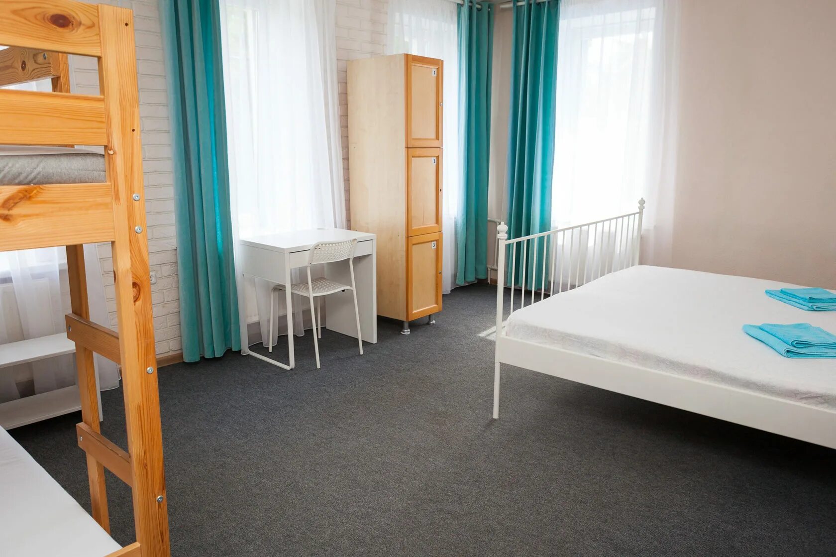 Хостел. Хостел вишня. Хостел шоколад. Хостел во владимире недорого. Хостел воздух во владимире.