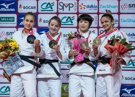 pódio Grand Slam Paris kg Larissa Pimenta Distria Krasniqi Odette Giuffrida...