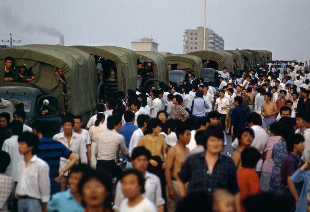 События на площади тяньаньмэнь. Площадь тяньаньмэнь 1989. площадь тянь ань мынь 1989. события на площади тяньаньмэнь 1989.
