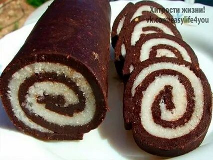 Рулет из печенья без выпечки с какао