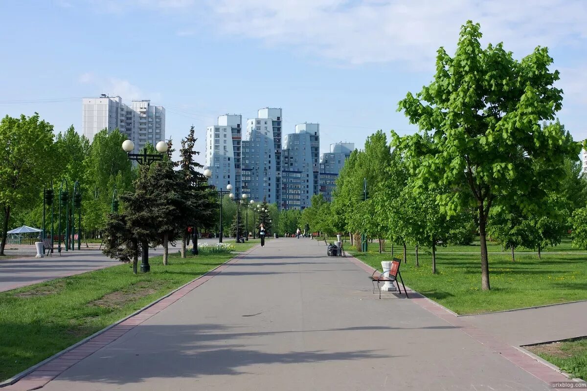 Сквер Отрадное Москва район. Парк Хачатуряна Отрадное. Сквер Хачатуряна Отрадное. Сквер парка Хачатуряна.