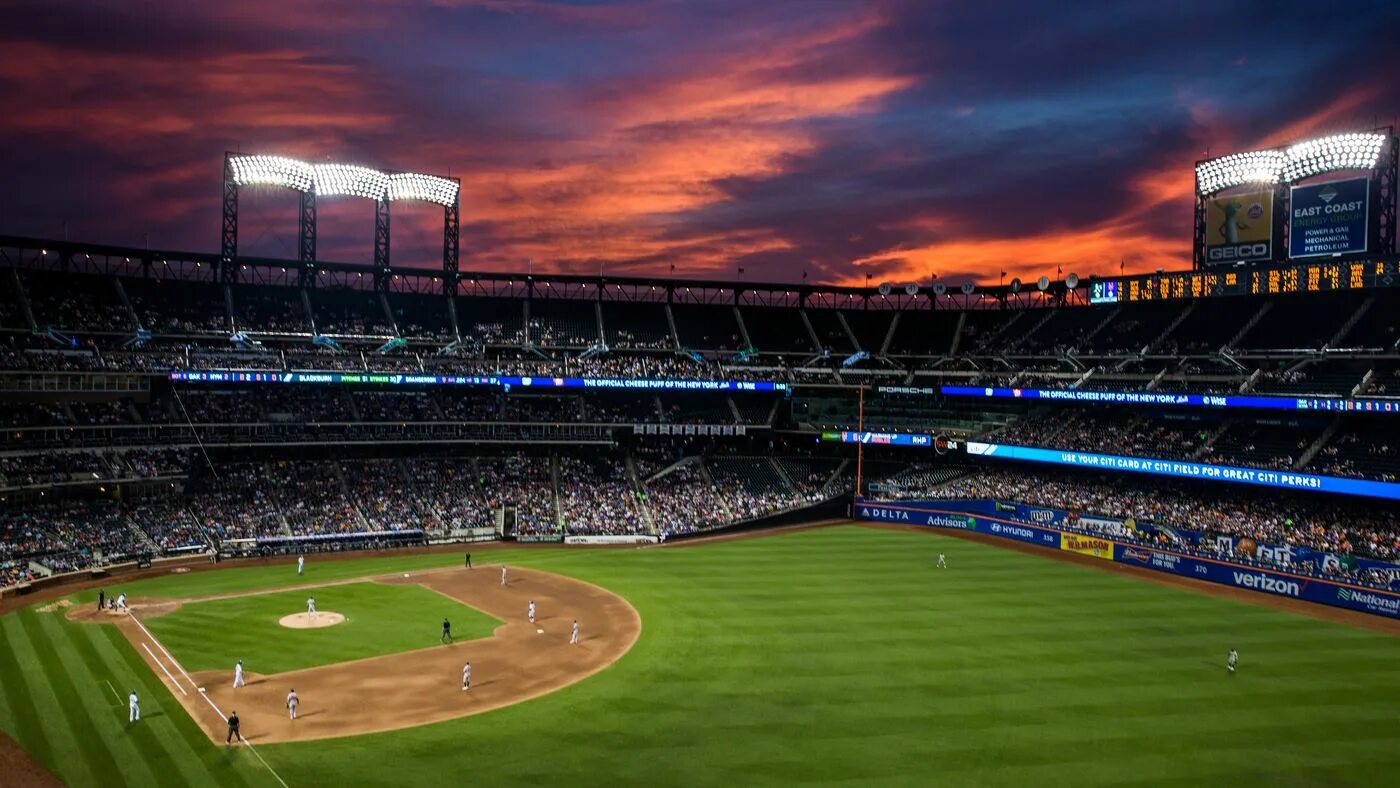 Футбольное поле в америке. A field значок. Never stop exploring робот. Google field. Площадка для бейсбола.