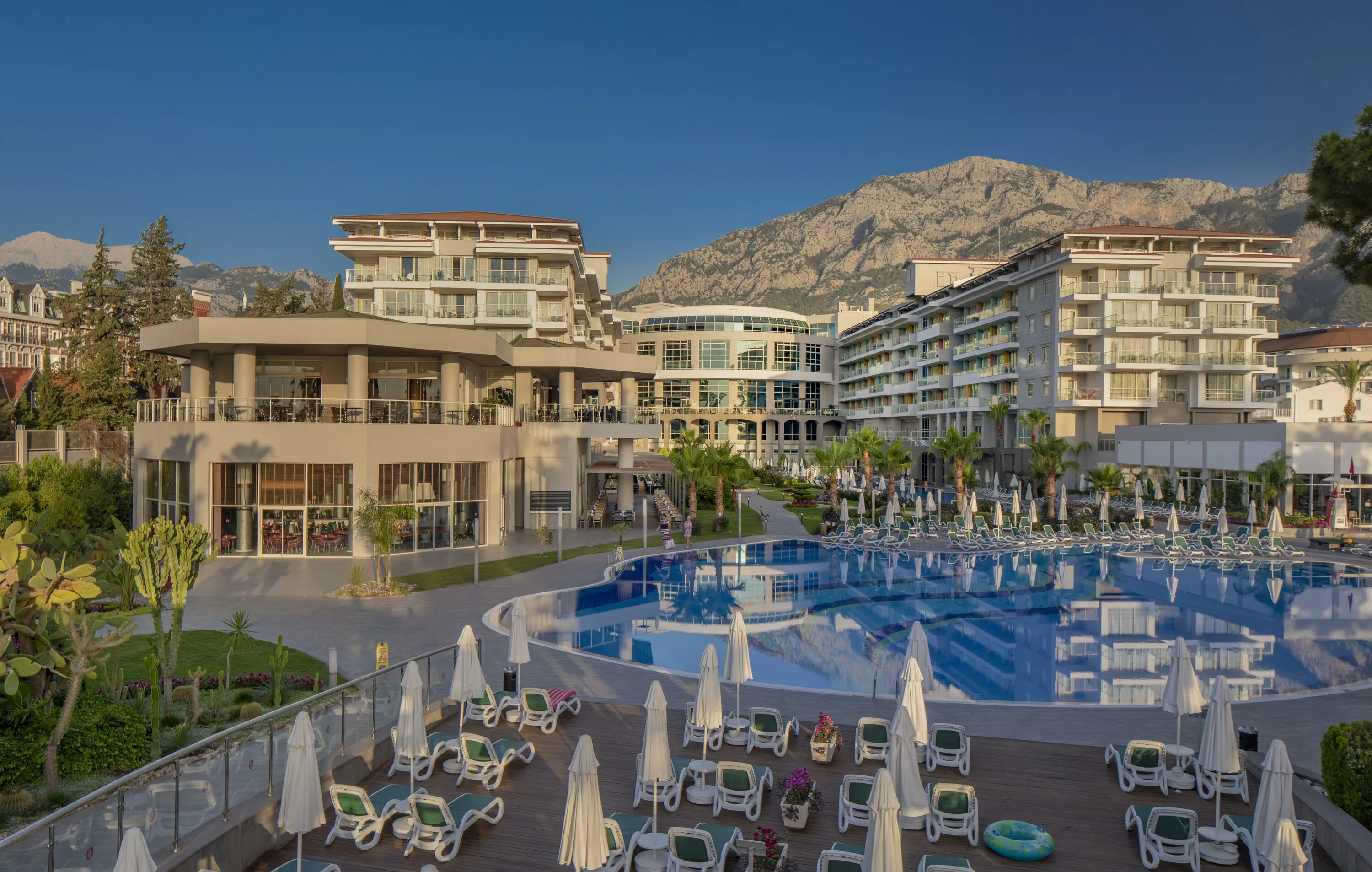 Akra kemer collection. Отель Барут Кемер Турция. Барут Кемер Резорт отель 5 звезд. Akra Kemer 5 Турция Кемер. Барут Кемер Турция 5.