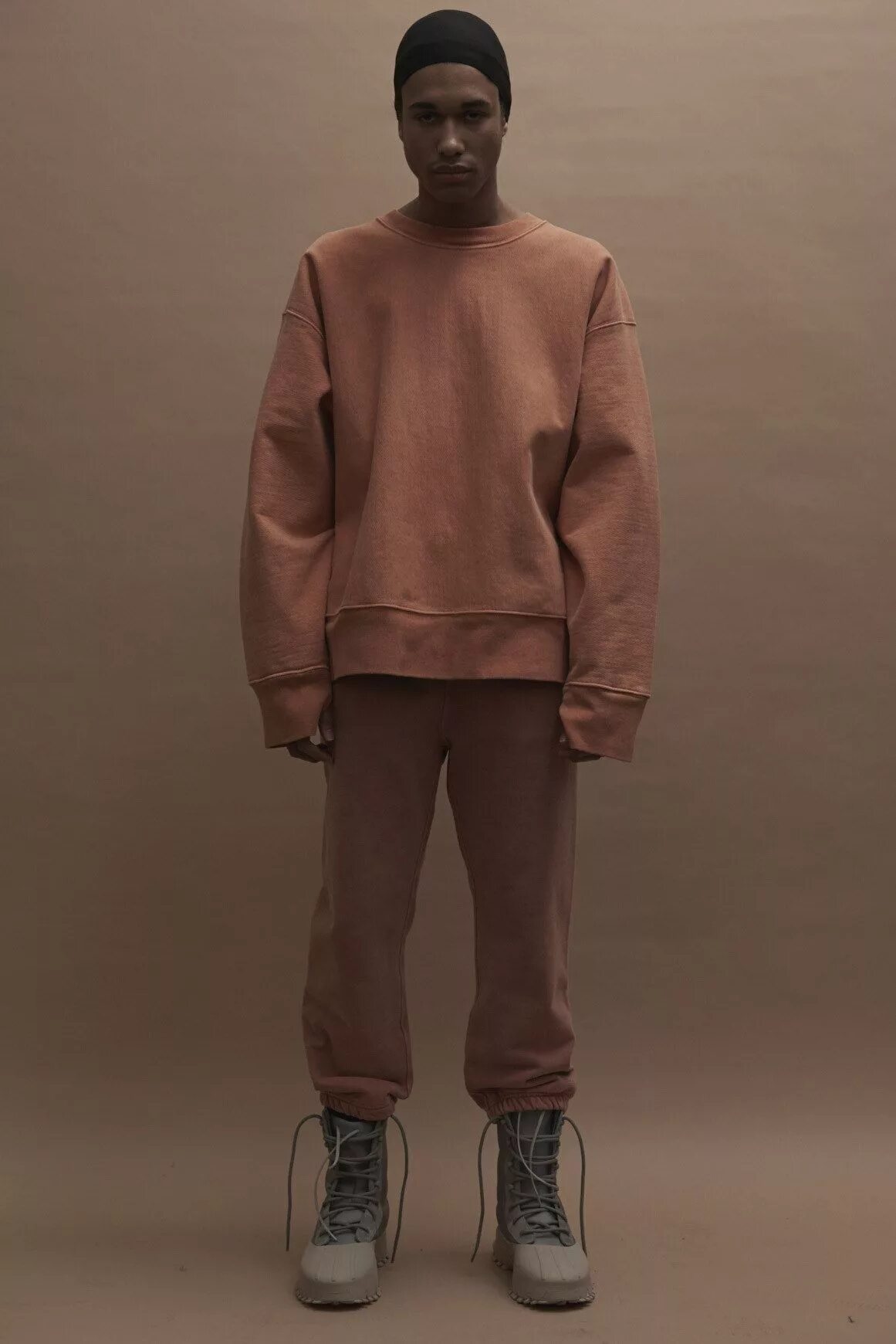 West collection. Bigmediumsmall - grand bazaar blender. Кани вест коллекция yeezy. West collection. Leslie west alligator 1986.