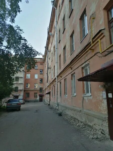 Почта кедрова 3 котлас. Маяковского 29а котлас. маяковского 21 котлас. маяковского 8 котлас. котлас маяковского 1.