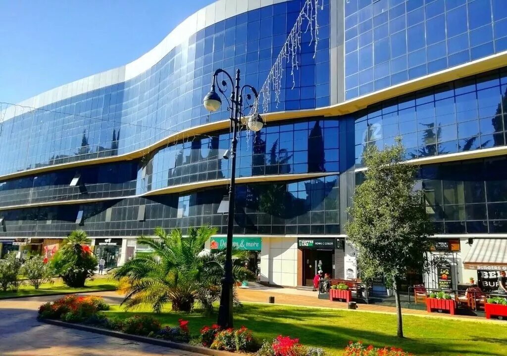 учительская улица, 5 в сочи. морской проспект 1/1 сочи. коммерческая недвижимость сочи. жк лазурный берег сочи. торговые помещения в сочи.