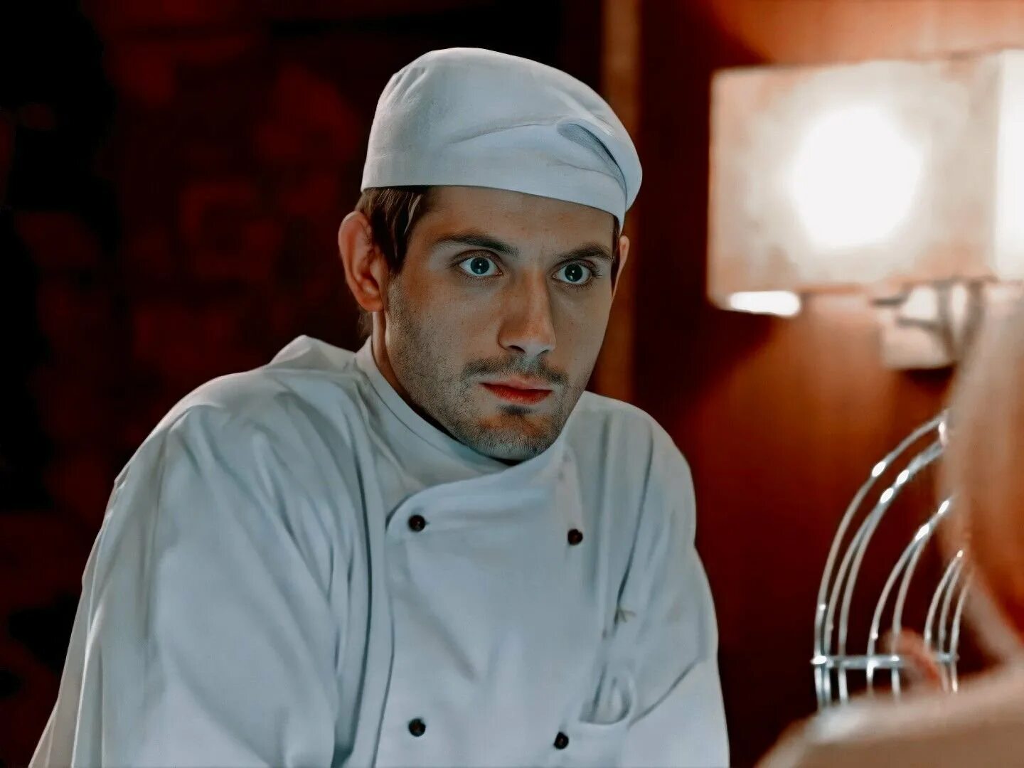 Огузок из кухни в полный рост. Максим лавров 2022. Марк богатырев 2012. Марк богатырев 2022. Марк богатырев 2012.