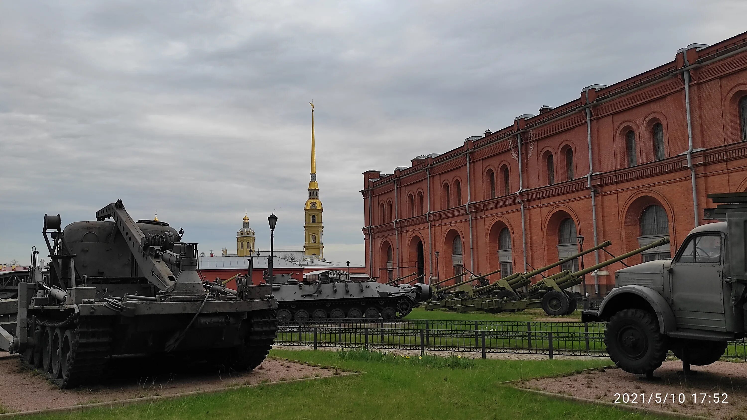 Музей инженерных войск и артиллерии санкт-петербург. Военно-исторический музей артиллерии, инженерных войск и войск связи. Музей инженерных войск и артиллерии санкт-петербург. Артиллерийский музей в санкт-петербурге. Спб военно исторический музей артиллерии.