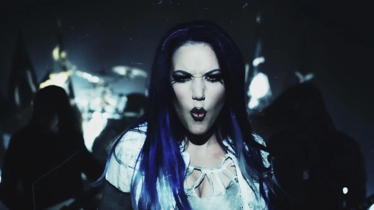 Песня энеми. Arch enemy обложки на диски. Песня энеми. Группа arch enemy вокалист. Группа arch enemy.