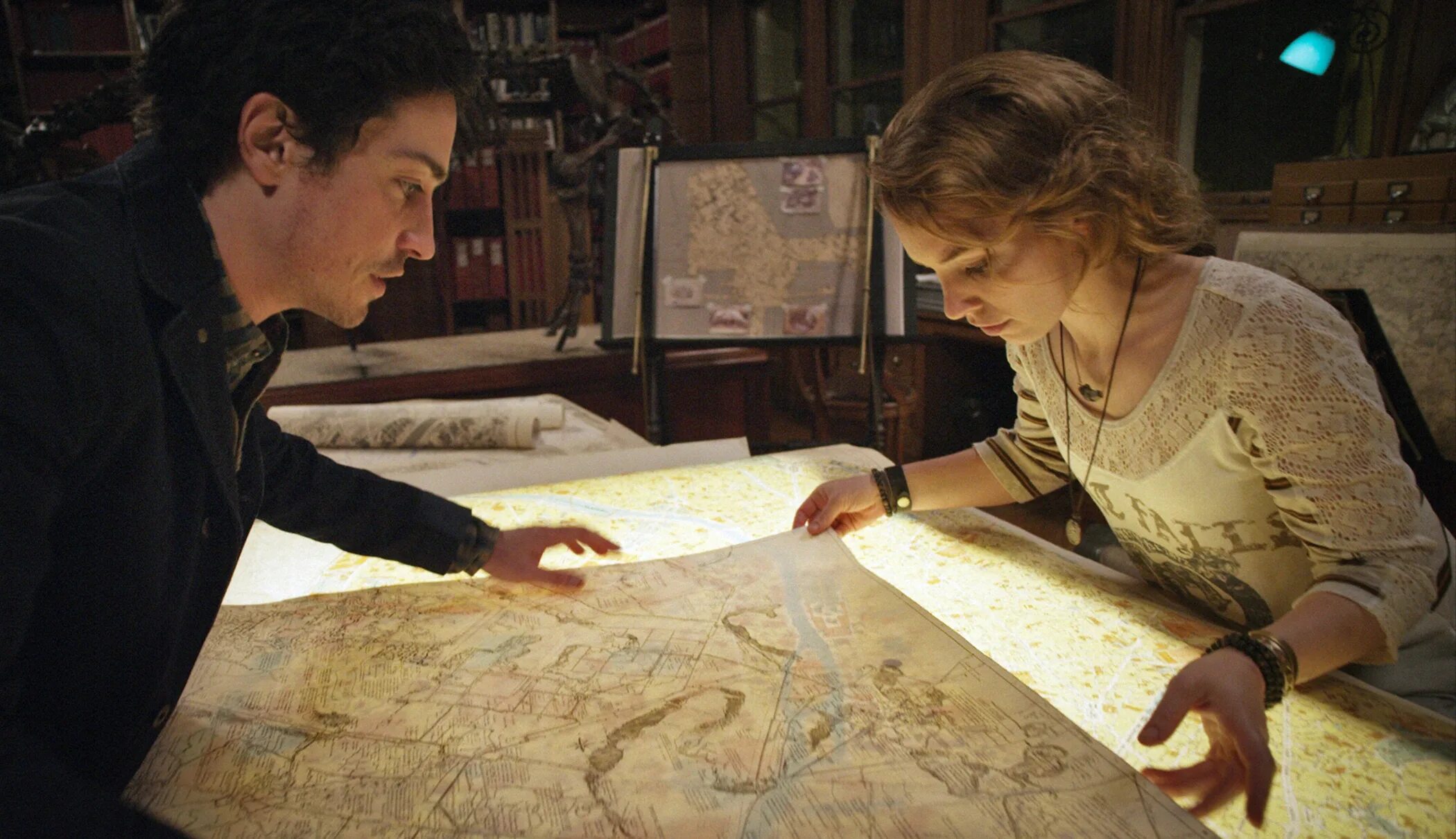 Essenger as above so below
