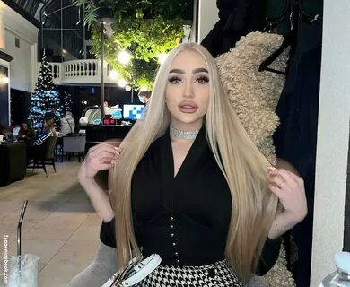 BlondieLana Nude OnlyFans Leaks.