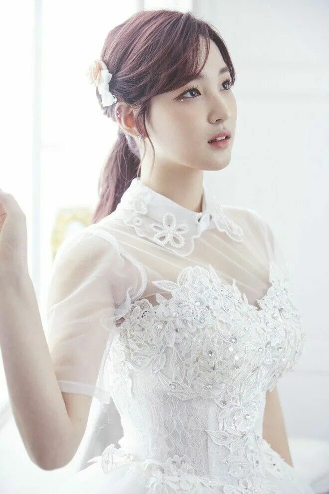 Хэйн из laboum. Юльхи из laboum. Laboum юльхи. Нам бо-ра. Юль хи.