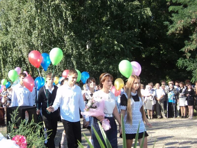 Погода каменка самойловский район саратовской области. Самойловский район село красавка школа. Школа с Полоцкое Самойловский район. Песчанка Саратовская область Самойловский район школа. Село красавка Самойловский район Саратовская область.