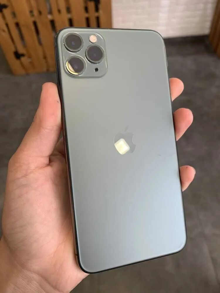 Iphone 11 Pro Max. Айфон 11про Max зеркальный. Iphone 12 Pro Max. Айфон 11 Pro Макс.