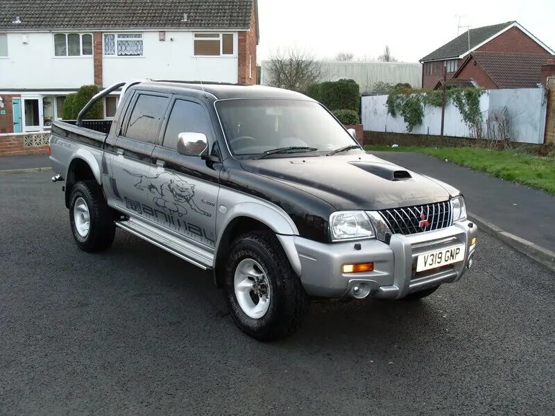 Mitsubishi l200 2005. Мицубиси л200 Олд. Mitsubishi l200 old. Кузов на л200 Олд. Мицубиси л200 1997 год кузов.