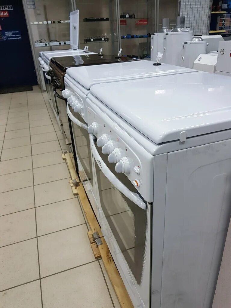 Магазин факел орск. Факел магазин казань горьковское шоссе. Магазин факел в казани каталог. Факел магазин казань горьковское шоссе. Магазин факел казань журналистов.