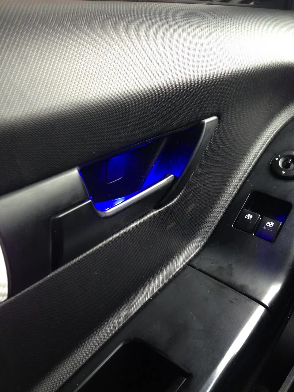 Подсветка внутренних ручек. Подсветка ручек бмв е53. Подсветка внутренних ручек. Подсветка внутренних ручек. Подсветка внутренних ручек.