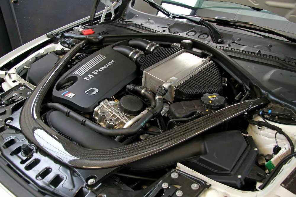 Bmw m3 g80 двигатель. Bmw m4 g82 двигатель. Bmw m106. Bmw m4 двигатель. Bmw m4 g82 двигатель.
