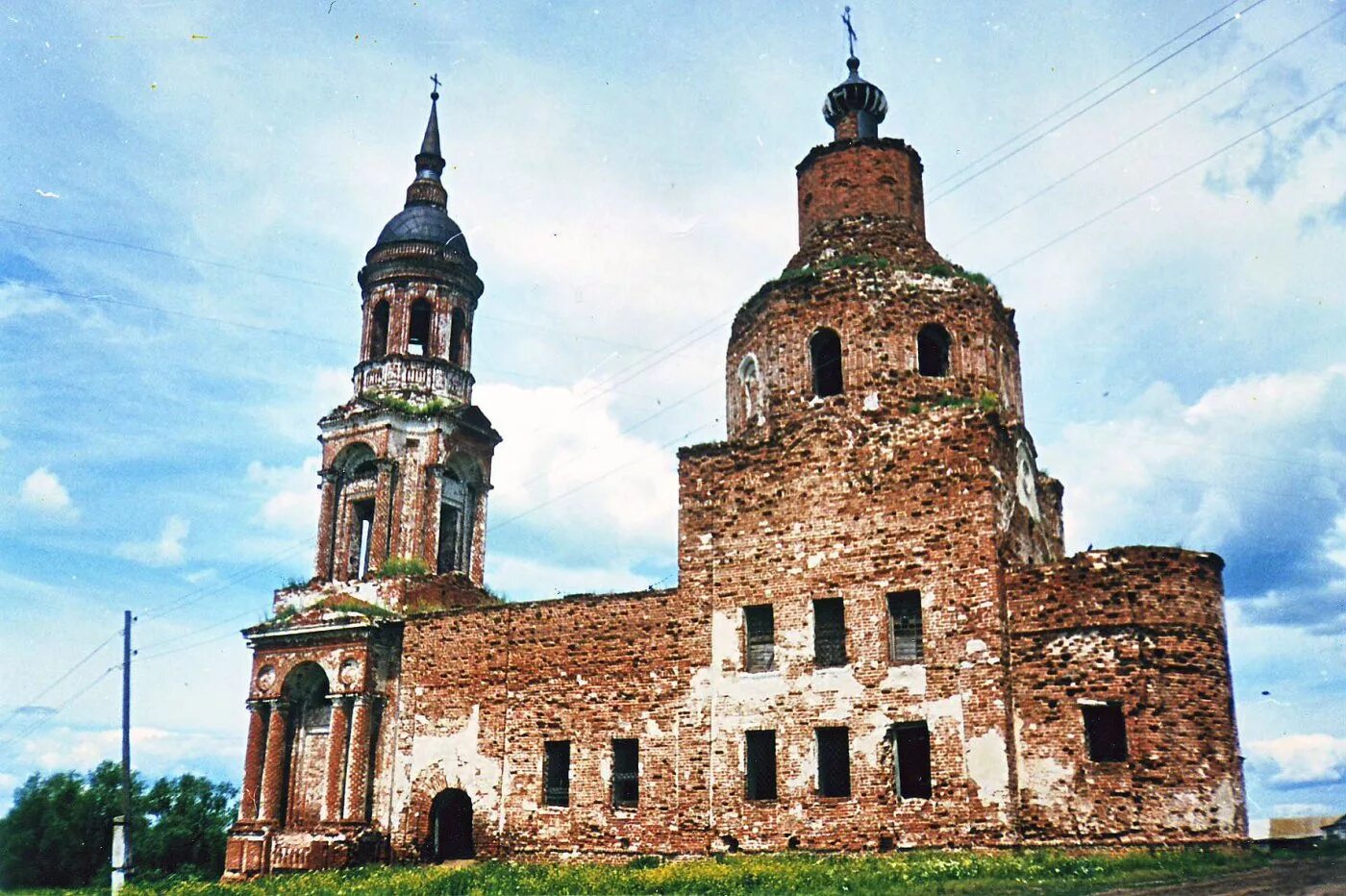 Село папино. Пачелмский район Церковь Михаила Архангела. Церковь Михаила Архангела Пензенская область. Церковь Архангела Михаила, село Архангельское. Храм в Архангельском Пачелмский район.