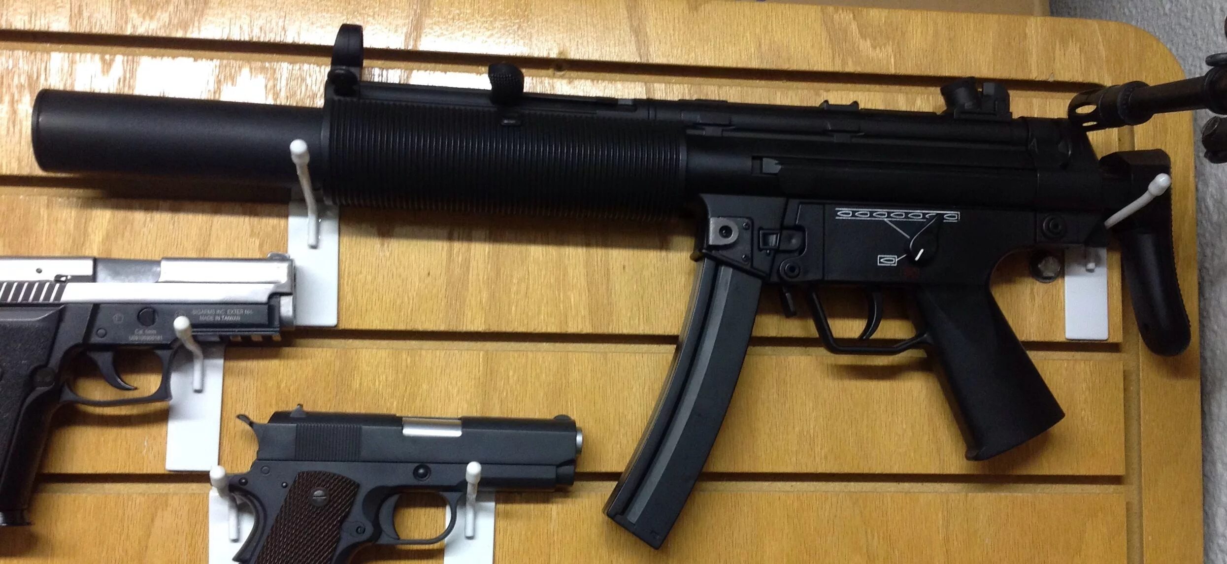 Cm 06. Mp5sd6. H&K mp5sd6. HK mp5 sd5. Mp5 sd6 Airsoft.