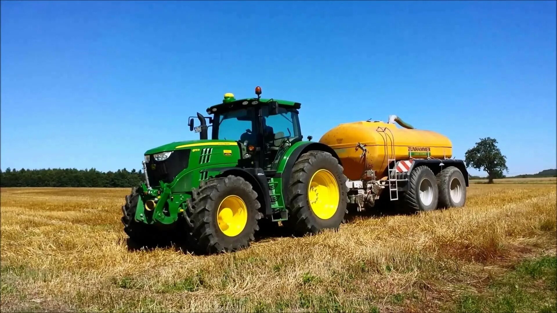 Трактор показать как работает. Трактор john deere в поле. обои трактор джон дир. джон дир 7710. john deere 6r 250.