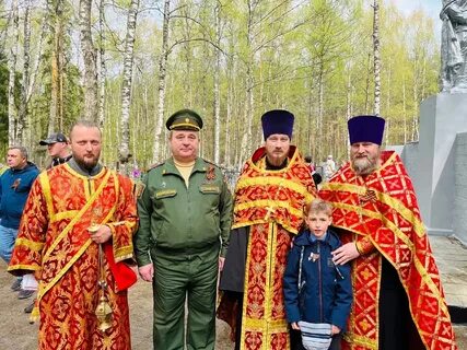 Храм героев