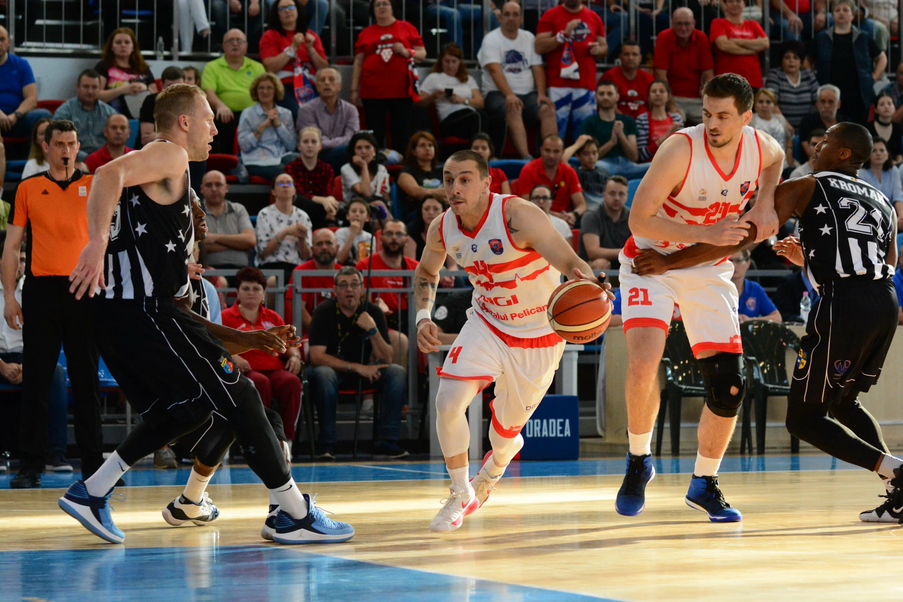 сборная росси по баскетболу баскетбольная команда россии 2022. баскетболисты сборной. зоран драгич баскетболист сборная. баскетболисты сборной россии. сборная россии по баскетболу 2022.