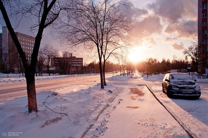 Высокая влажность зимой. Рождество в карловых варах. Промозглый февраль картинки самара. Снегопад весной. Суровый март.