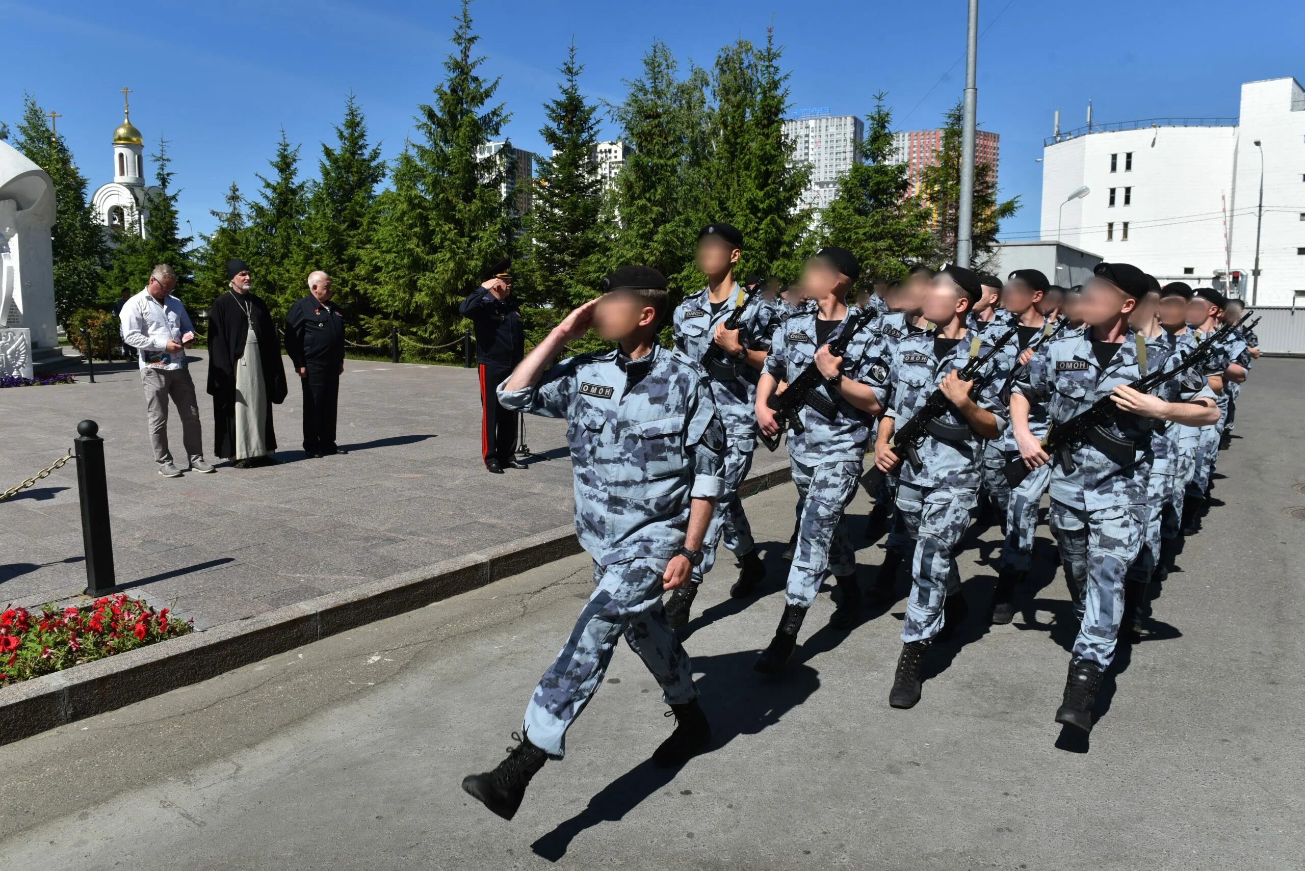 Омон это росгвардия. Московский ОМОН Авангард. ОМОН Авангард Москва. Форма ОМОН Авангард. ОМОН Москва Авангард молодые.