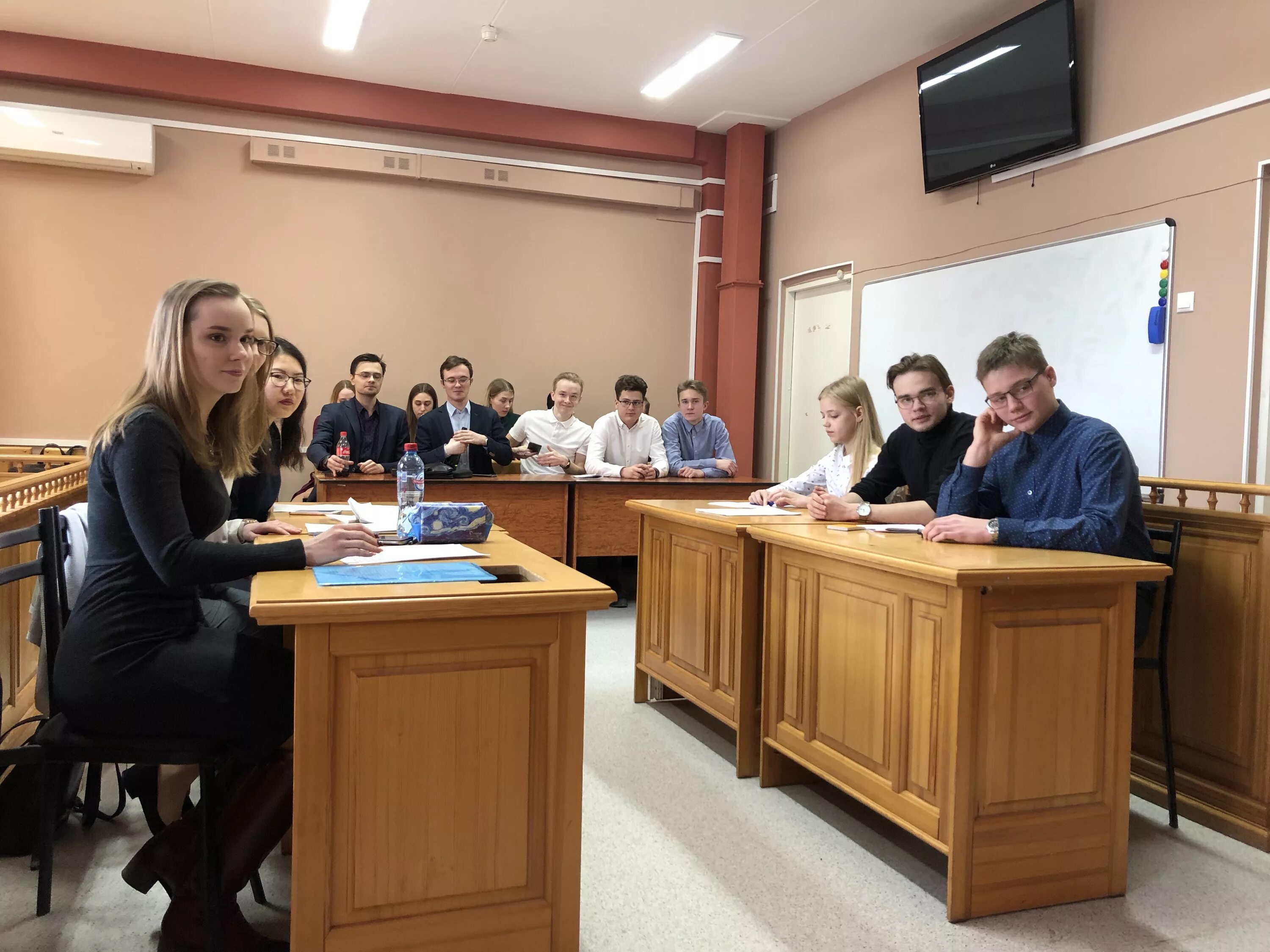 ольга ивановна андреева томск юи тгу. институт права кафедра уголовного права и процесса. юи тгу томск. чубраков юи тгу. кафедры юи.