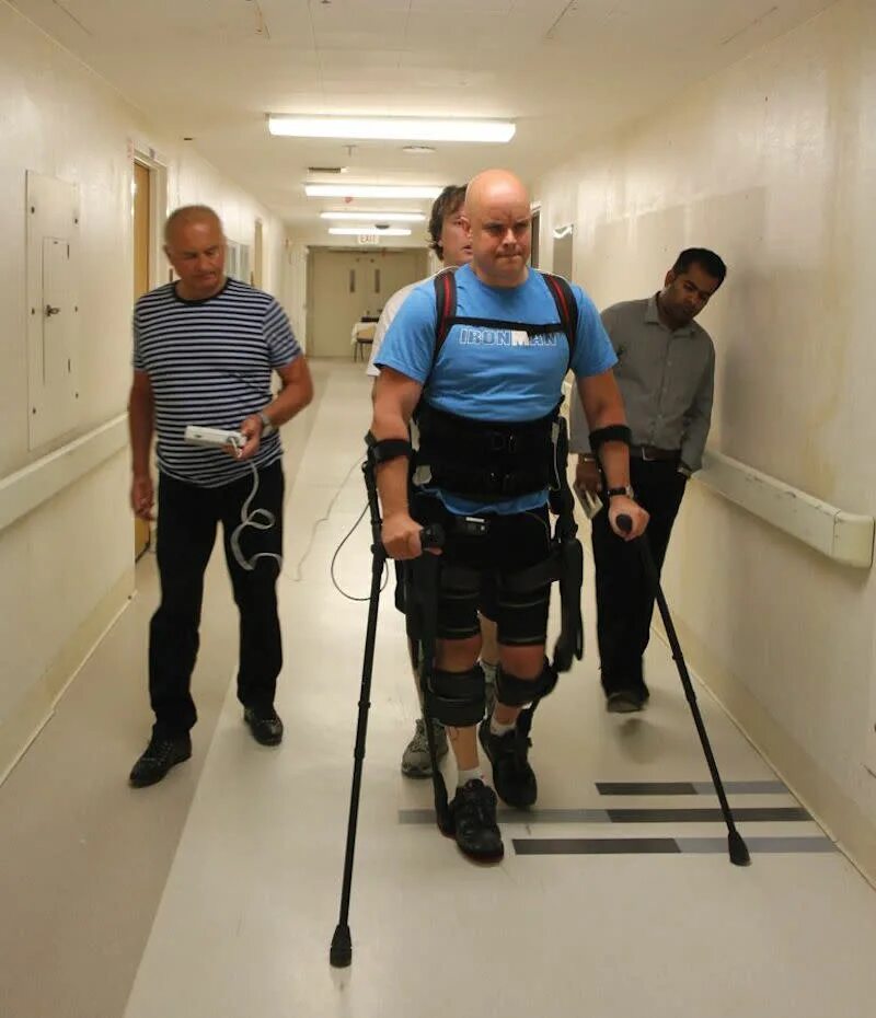 Brain implant restores control of paralyzed muscles