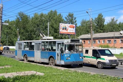 Троллейбус киров