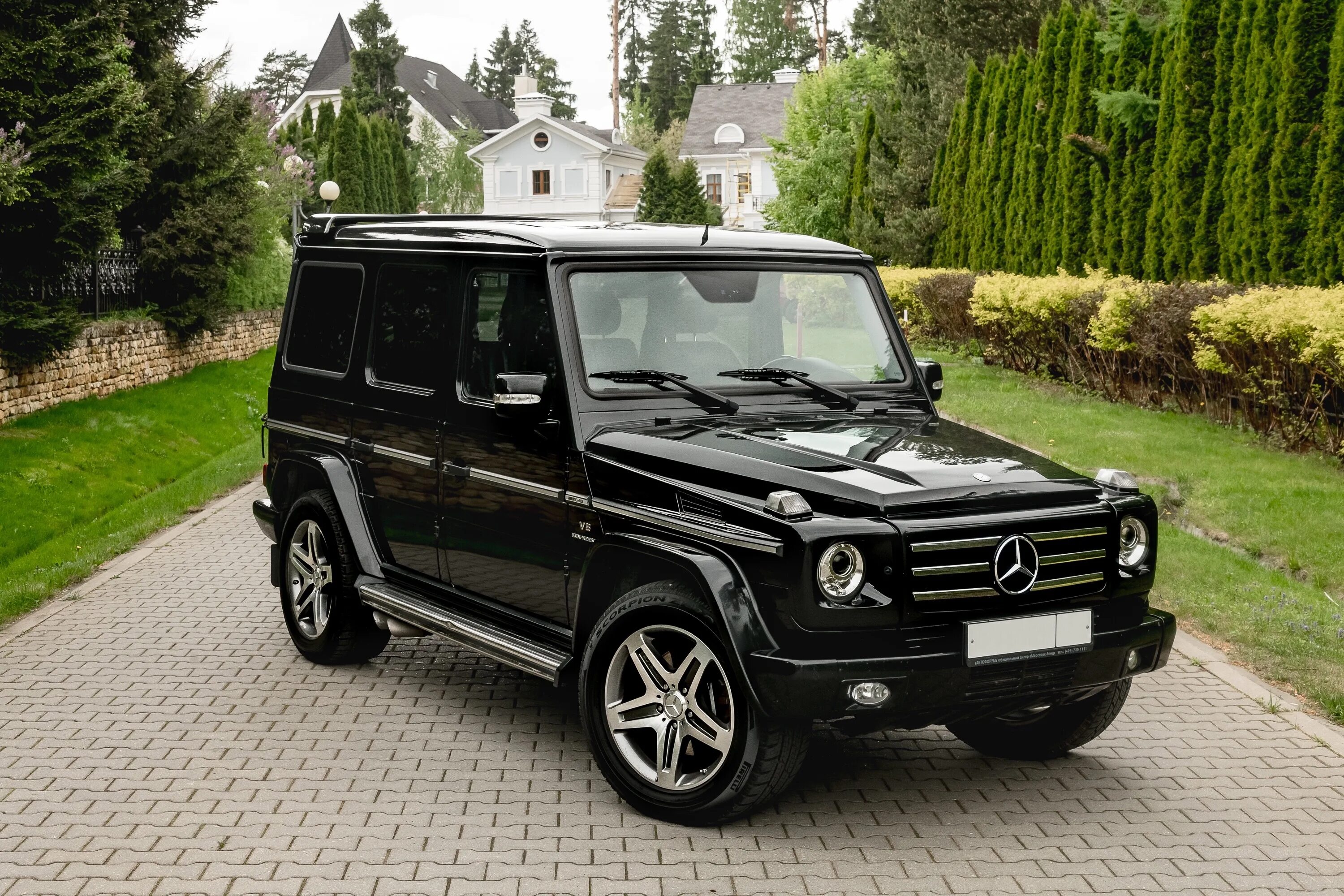 Mercedes g55 AMG. Мерседес g 55 АМГ. Мерседес g55 AMG черный. Mercedes g55 2005.