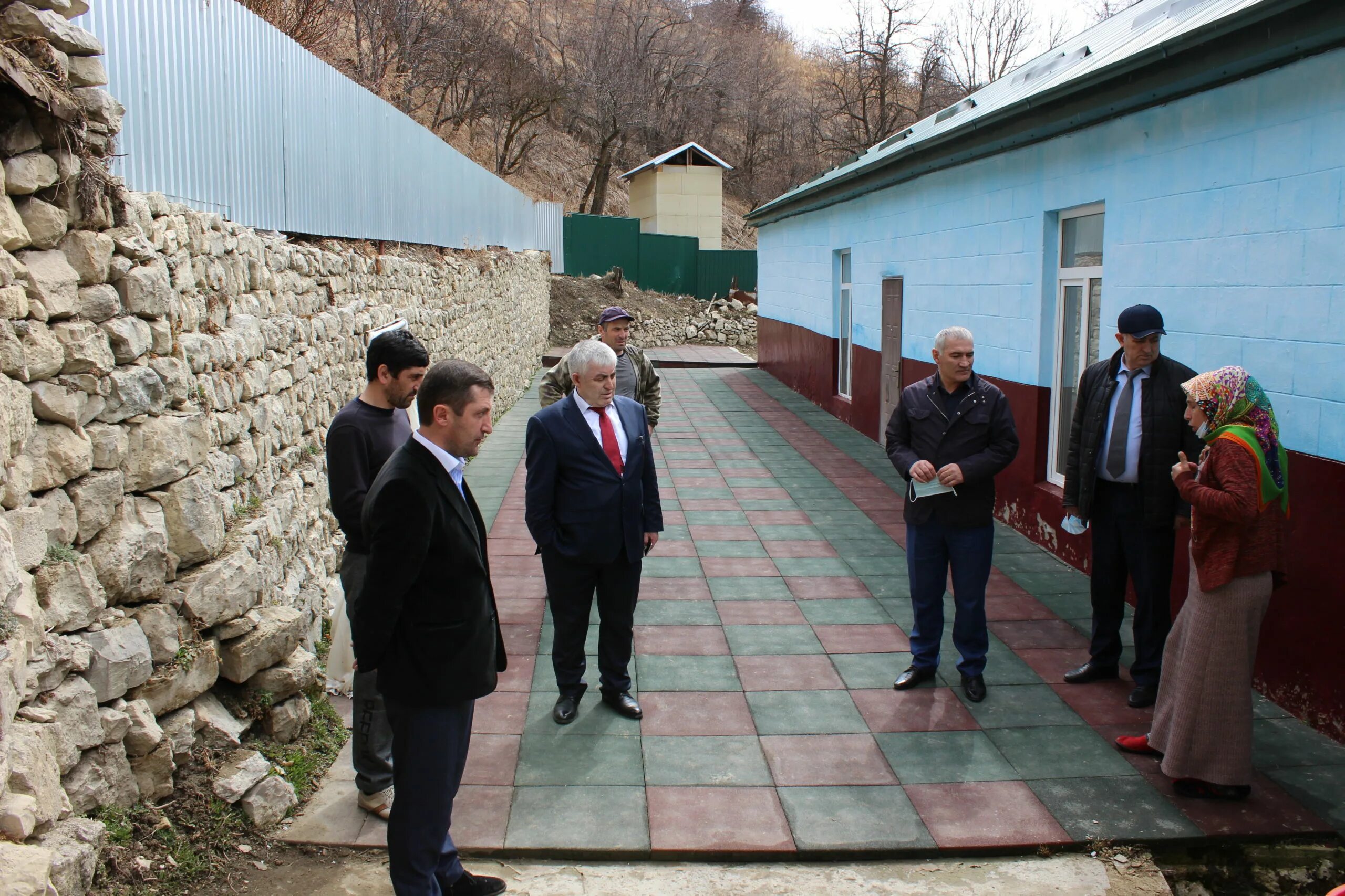 Карата ахвахский район. Село Местерух Ахвахского района. Лологонитль Ахвахский район. Глава Ахвахского района Муртазалиев. Верхнее Инхело Ахвахский район.